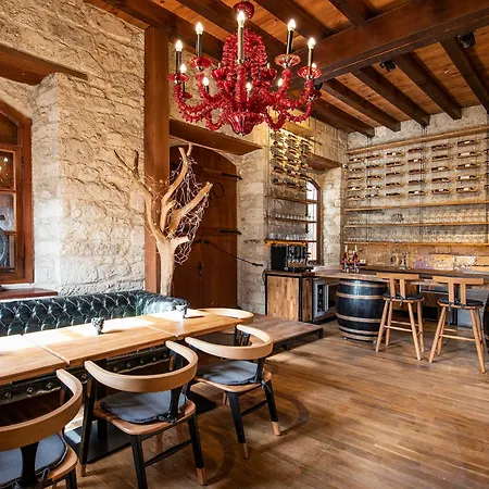 Vino Ξενοδοχείο Αλακάτι